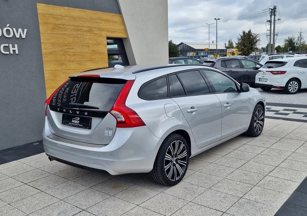 Volvo V60 cena 49900 przebieg: 114000, rok produkcji 2016 z Sośnicowice małe 172